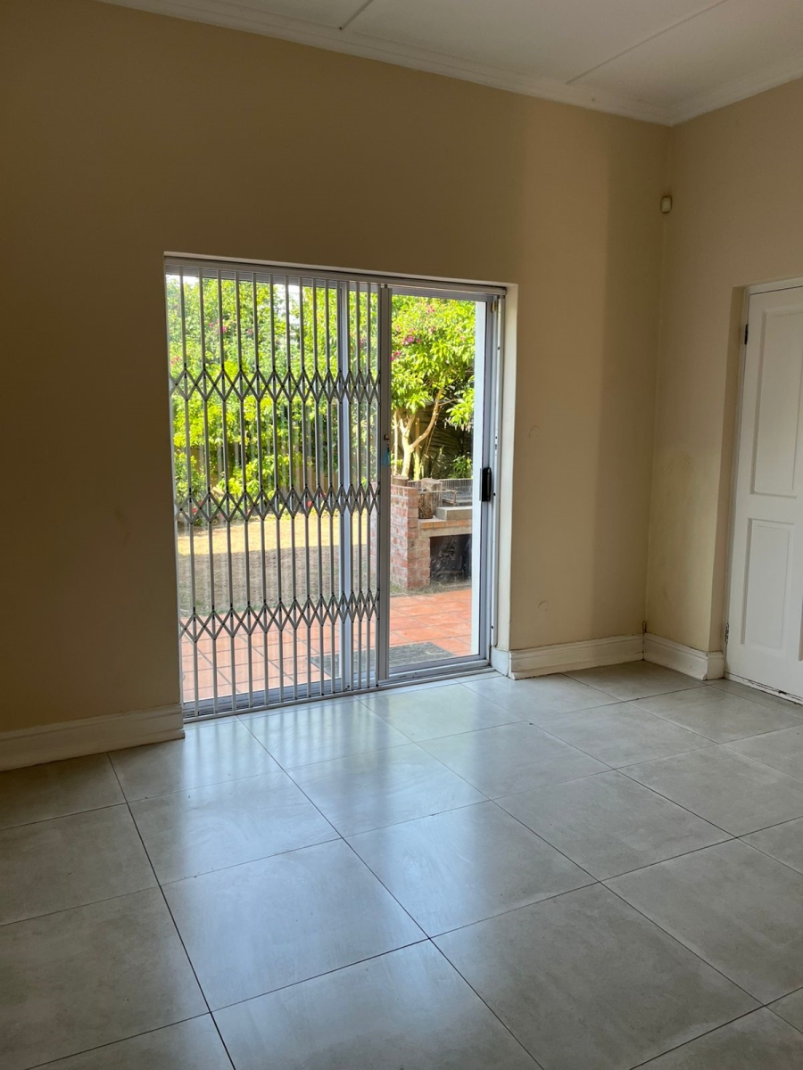 To Let 3 Bedroom Property for Rent in Audas Estate Western Cape